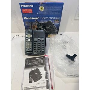 Panasonic KX-TC1743G 900MHz Digital Cordless Answering System W Box